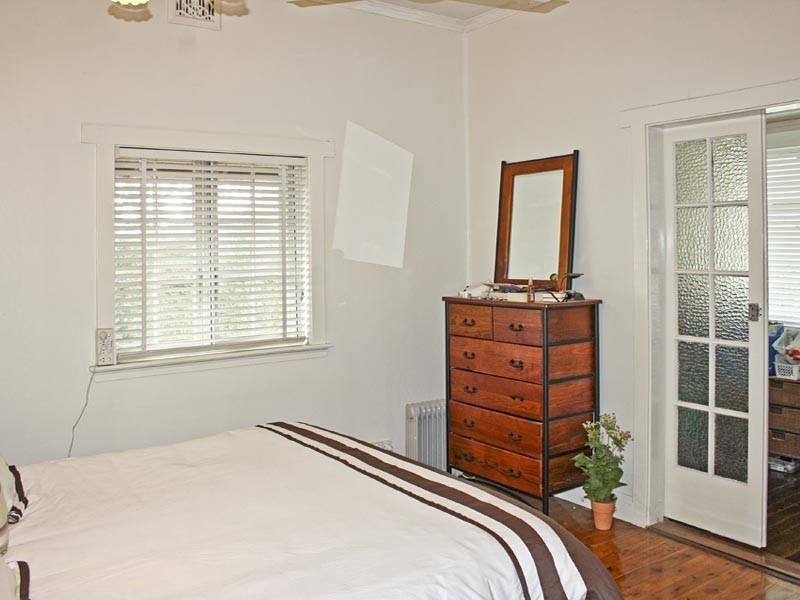 149 Albany Street, Point Frederick NSW 2250