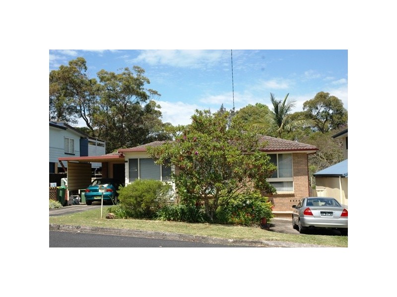165 Henderson, Saratoga NSW 2251