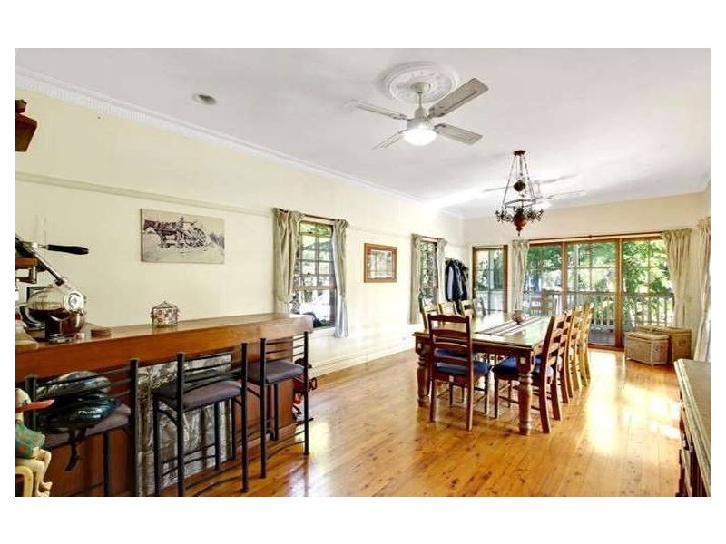 40 Broadwater Dr, Saratoga NSW 2251