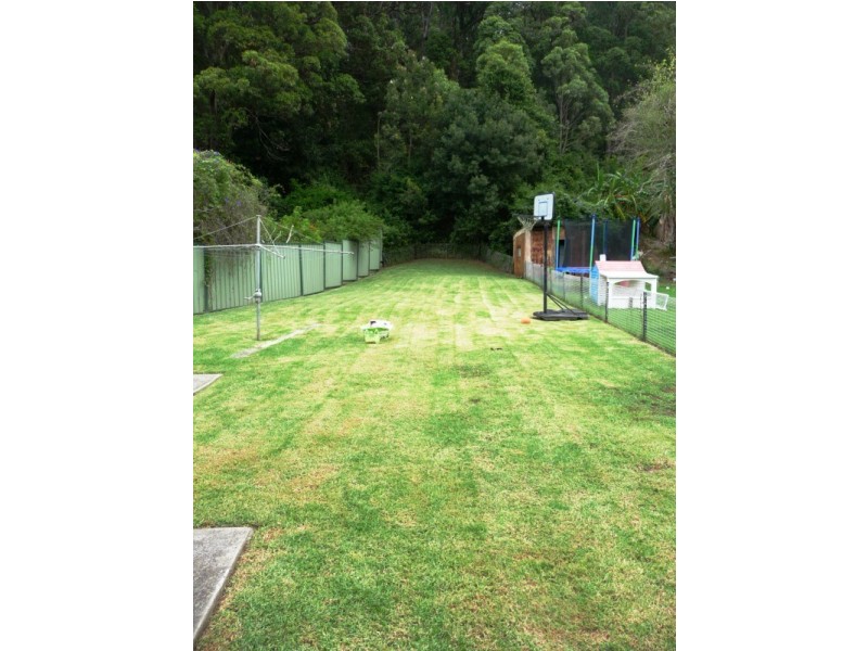 64 HENDERSON, Saratoga NSW 2251