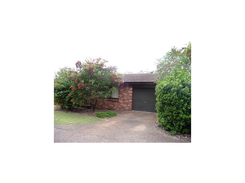 2/70 Koolang Rd, Green Point NSW 2251