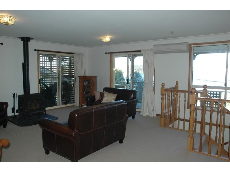 65 Broadwater Dr, Saratoga NSW 2251