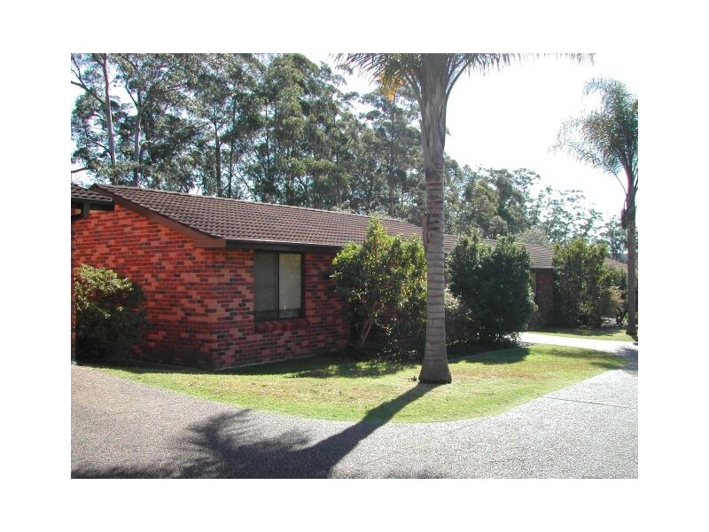 7/70 Koolang Rd, Green Point NSW 2251
