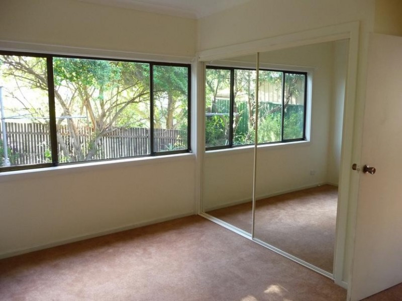 4 Martin Cres, Saratoga NSW 2251