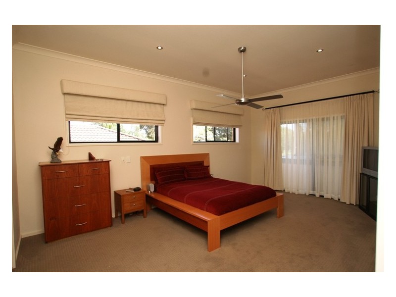 4 Marian St, Saratoga NSW 2251