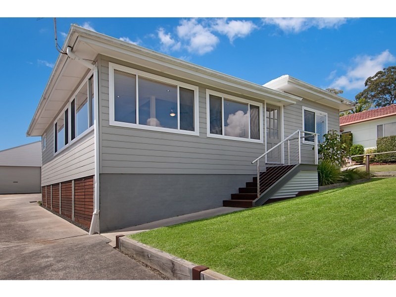 42 Mimosa Ave, Saratoga NSW 2251