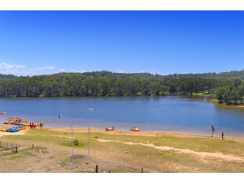 8/9 Ficus Ave, Avoca Beach NSW 2251