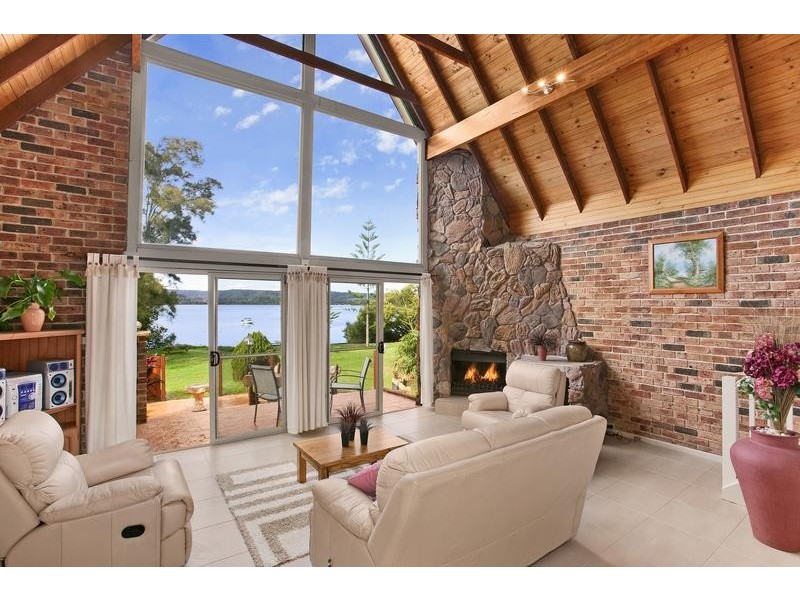 148 Broadwater Dr, Saratoga NSW 2251