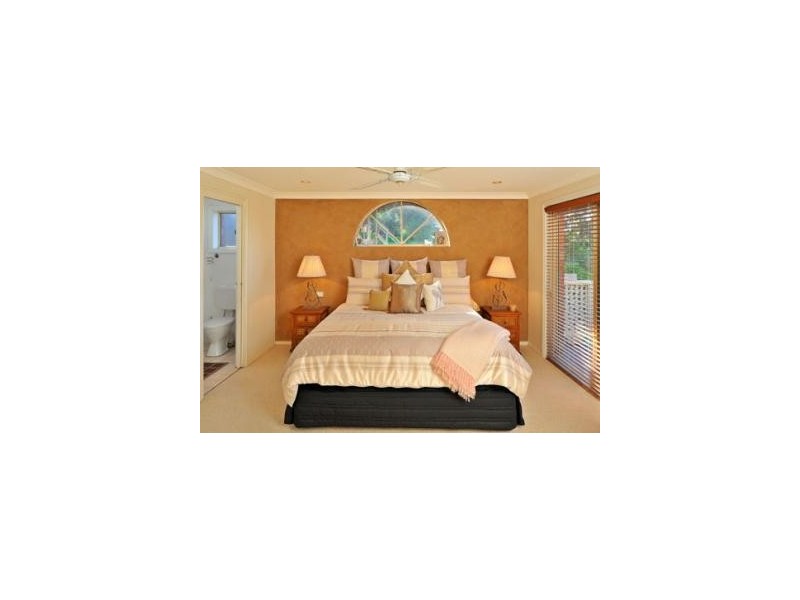 1a Benjamin Close, Saratoga NSW 2251