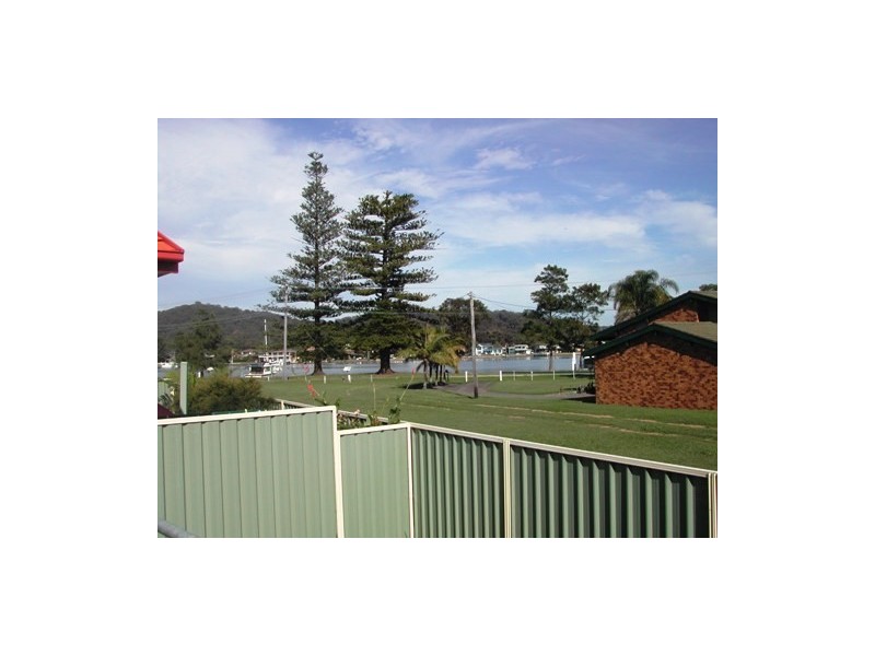 8/30 Pine Avenue, Davistown NSW 2251