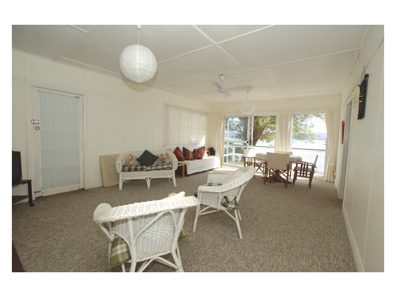 115 Steyne Rd, Saratoga NSW 2251