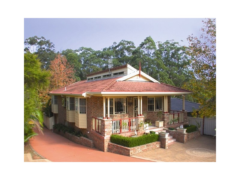 4 Elvys Ave, Saratoga NSW 2251