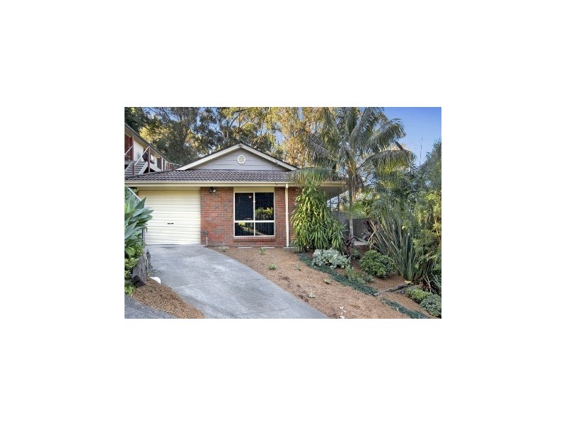 96 Henderson Rd, Saratoga NSW 2251
