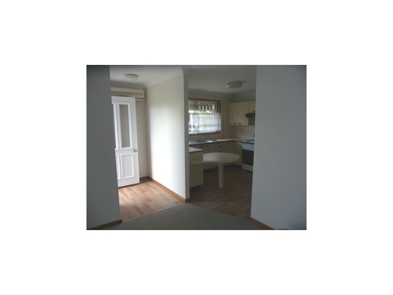 2/147 Davistown Rd, Saratoga NSW 2251