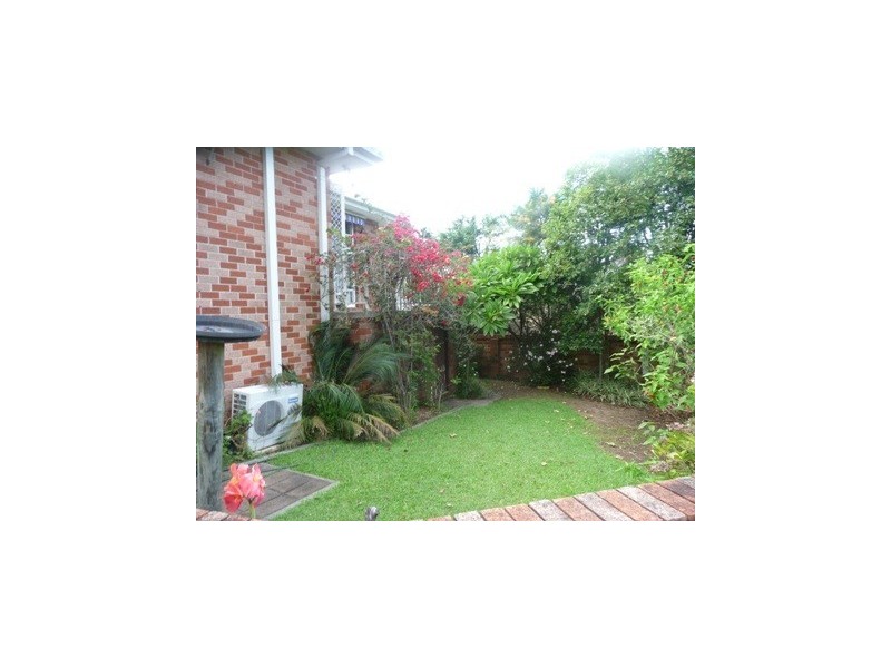 2/147 Davistown Rd, Saratoga NSW 2251