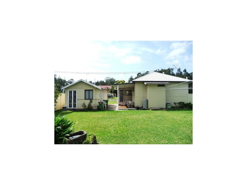 6 Magnolia Ave, Davistown NSW 2251