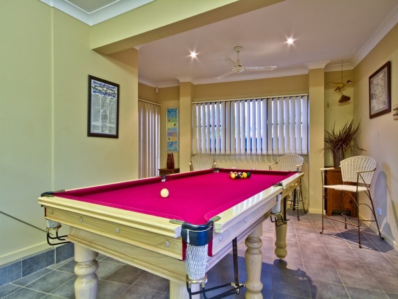 2 Davis Ave, Davistown NSW 2251