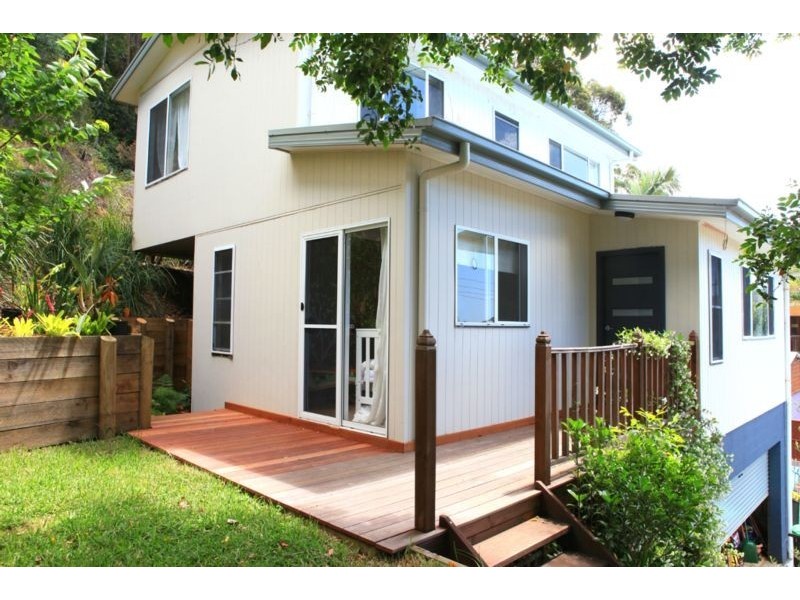 73 Broadwater Dr, Saratoga NSW 2251