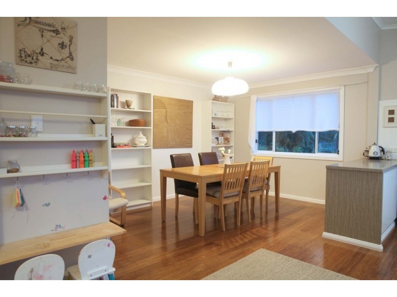 73 Broadwater Dr, Saratoga NSW 2251