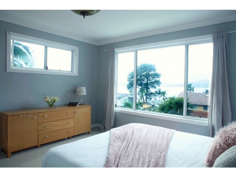 73 Broadwater Dr, Saratoga NSW 2251