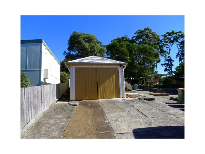 64 View Pde, Saratoga NSW 2251