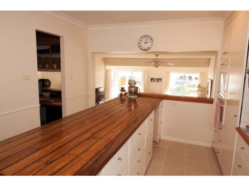 210 Steyne Rd, Saratoga NSW 2251