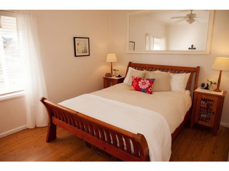 210 Steyne Rd, Saratoga NSW 2251