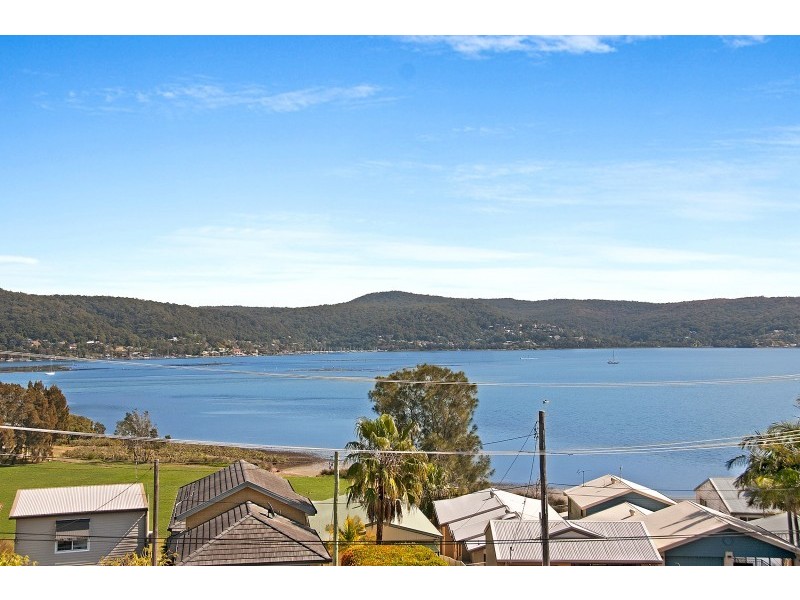 136 Steyne Rd, Saratoga NSW 2251