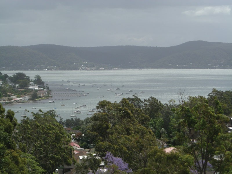 28 Llewellyn st, Saratoga NSW 2251