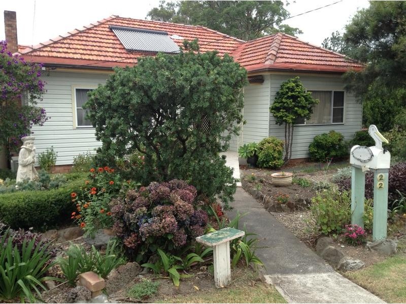22 Serpentine Rd, Erina Heights NSW 2260