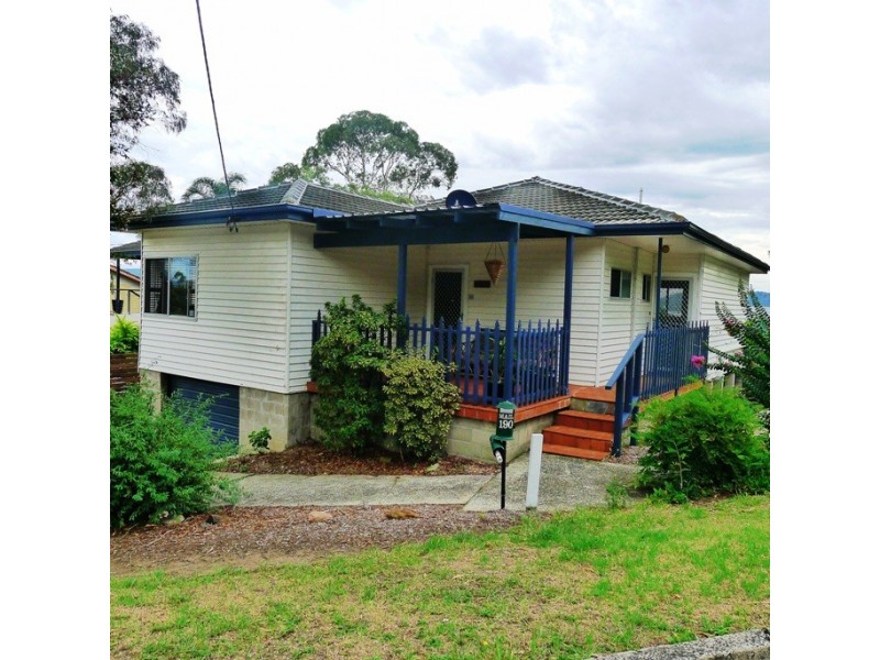 190 Henderson Rd, Saratoga NSW 2251