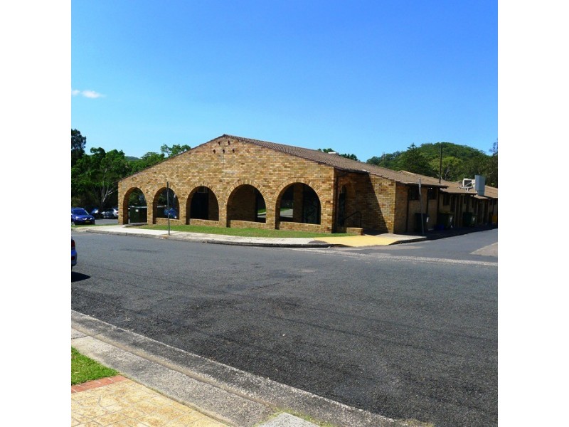 4 Martin Cr, Saratoga NSW 2251
