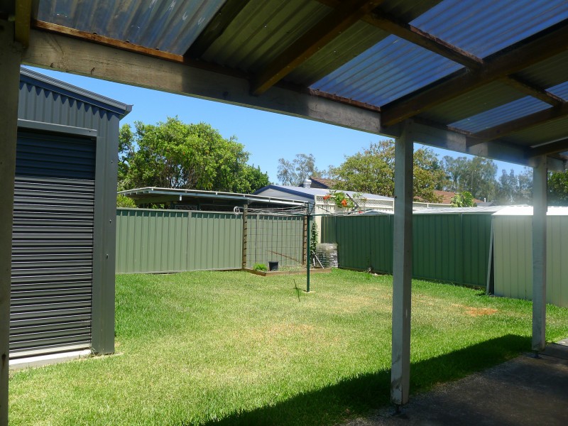39 Emora Ave, Davistown NSW 2251