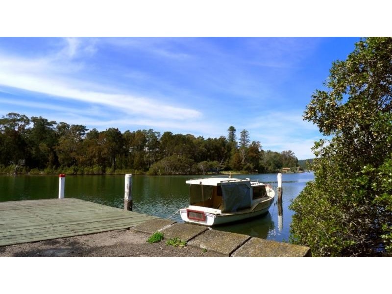 5 Alkoomie Close, Davistown NSW 2251