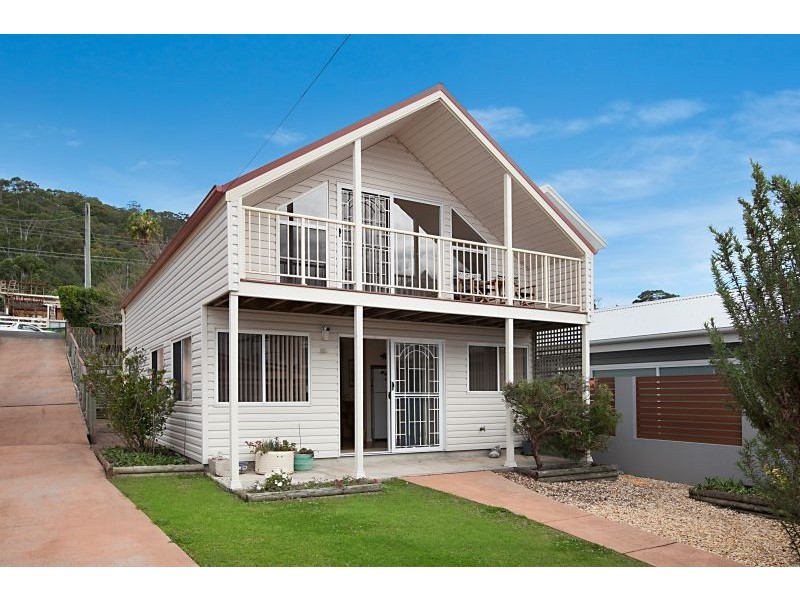 121 Steyne Rd, Saratoga NSW 2251