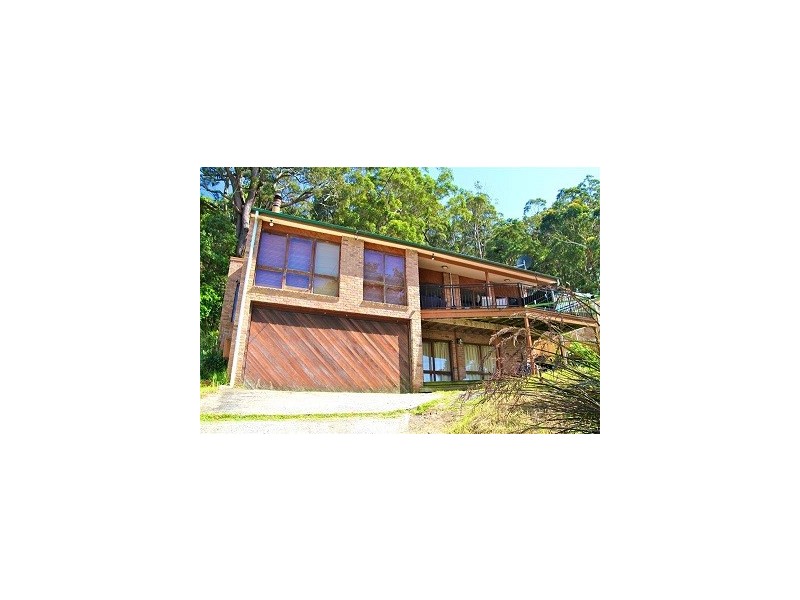 135 Broadwater Drive, Saratoga NSW 2251