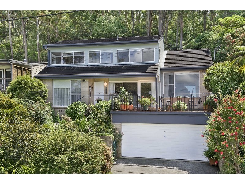 143 Broadwater Dr, Saratoga NSW 2251