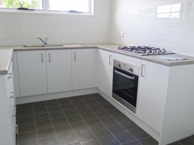 2a Hopkins Pl, Saratoga NSW 2251