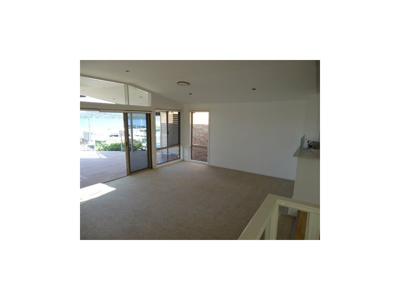 1/70 Steyne Rd, Saratoga NSW 2251