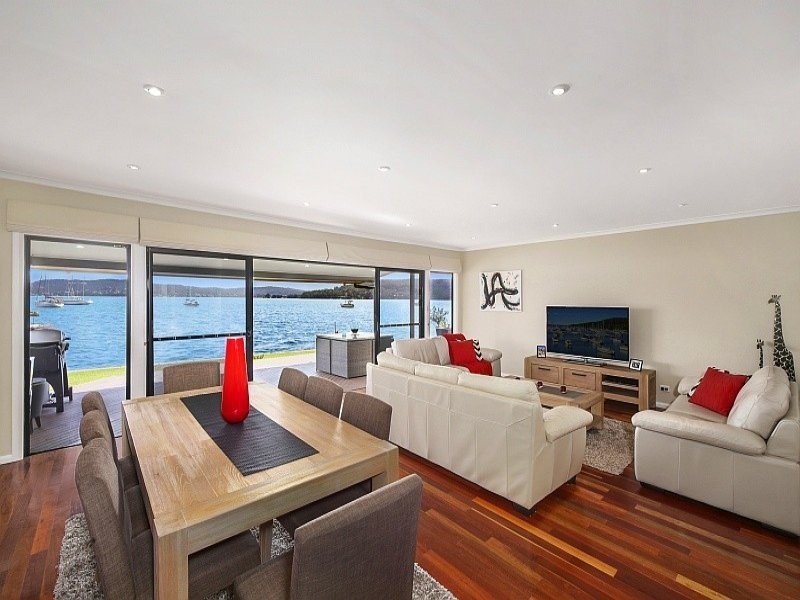 129 Steyne Rd, Saratoga NSW 2251