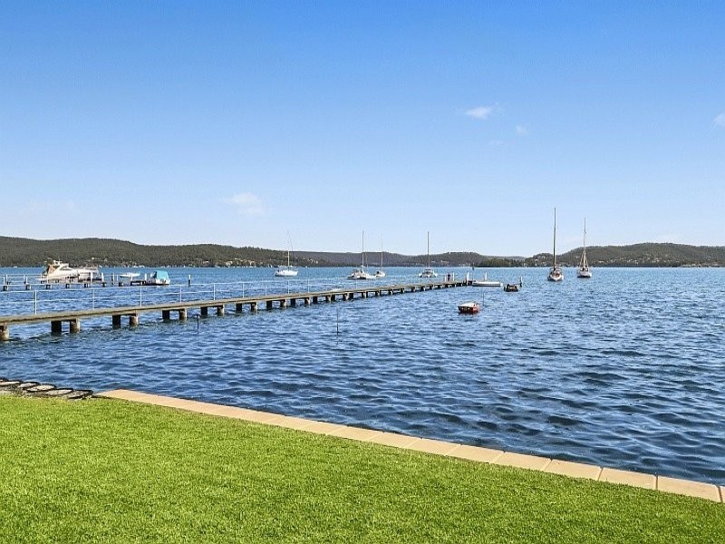 129 Steyne Rd, Saratoga NSW 2251