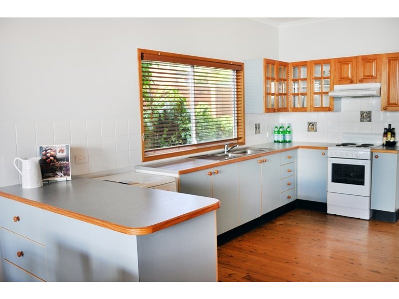 97 Steyne Rd, Saratoga NSW 2251