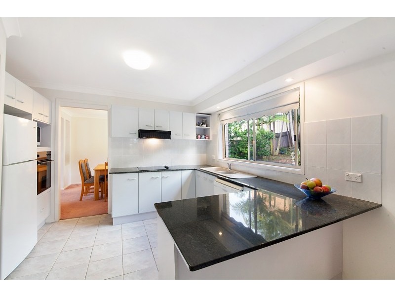 3 Mount Place, Green Point NSW 2251