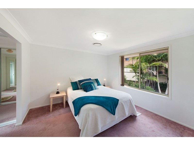3 Mount Place, Green Point NSW 2251