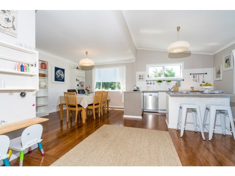 73 Broadwater, Saratoga NSW 2251