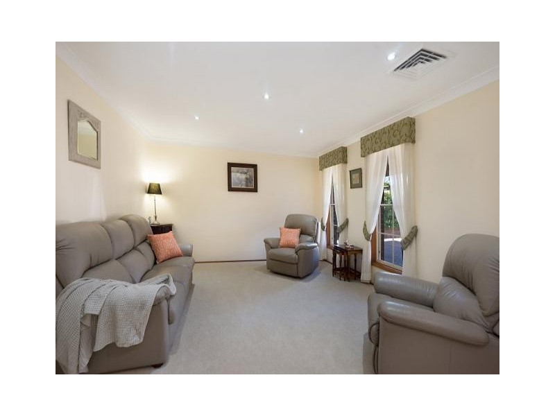 10 Steyne Rd, Saratoga NSW 2251