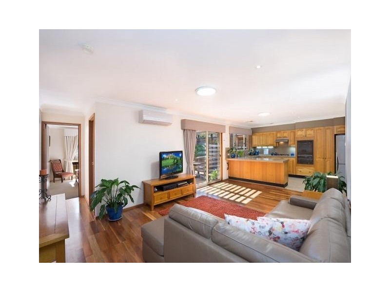 10 Steyne Rd, Saratoga NSW 2251