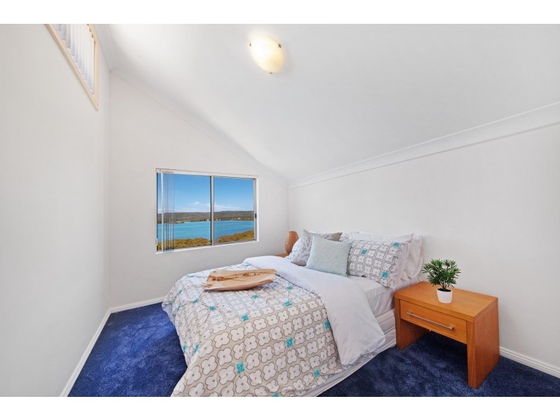 71 Broadwater Dr, Saratoga NSW 2251