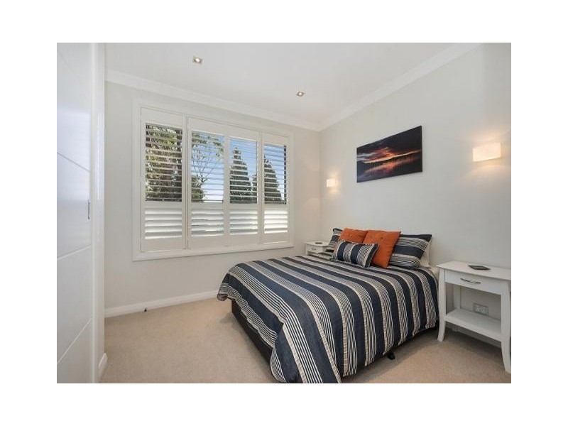 10 Steyne Rd, Saratoga NSW 2251