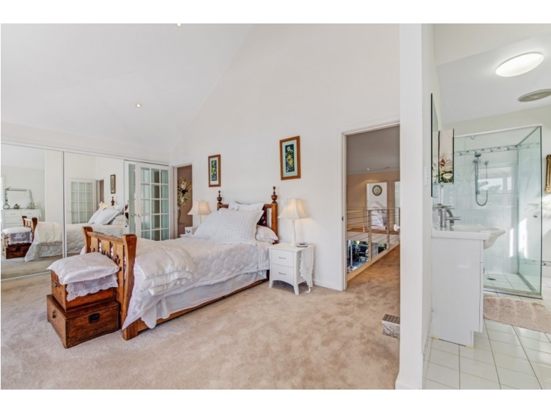 5 Paringa Ave, Davistown NSW 2251